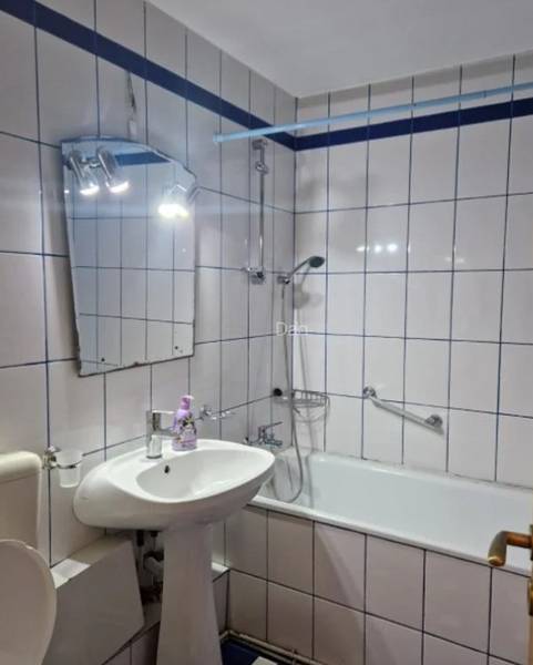 Berceni, str. caporal Gheorghe Ion, centrala termica, ac, parcare, 2 bai